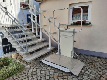  Yatay Merdiven Engelli Platformu